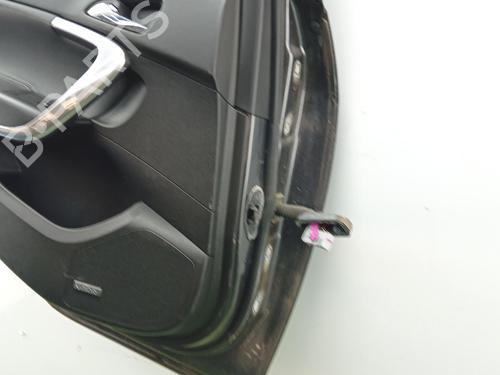 Used Left rear door Left rear door 38425324 38425324