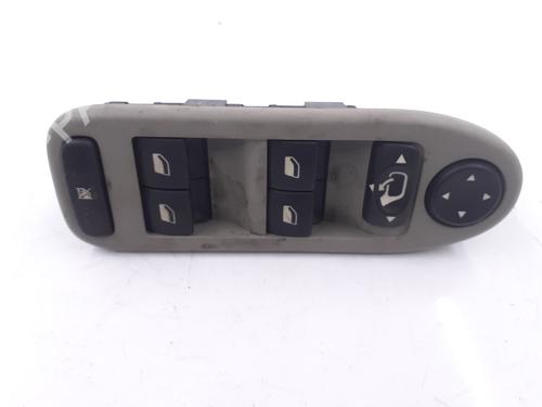 Used Switch CITROËN C5 I (DC_) 2.2 HDi (DC4HXB, DC4HXE) (133 hp) 28212805