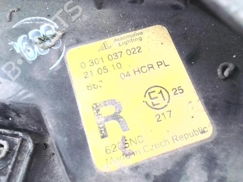 Used Right headlight PEUGEOT 406 (8B) 1.8 16V (110 hp) 24781250