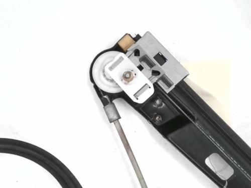 Front right window mechanism MERCEDES-BENZ C-CLASS (W203) C 200 CDI (203.004) | BP24780435C23