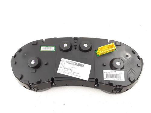 Used Instrument cluster Instrument cluster 24784920 24784920