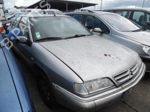 Right headlight CITROËN XANTIA (X1_, X2_) 2.0 HDI 109 | BP24774057C29 