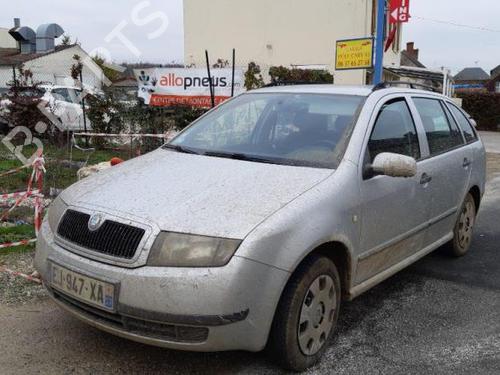 Højre forlygte SKODA FABIA I Combi (6Y5) 1.9 SDI | BP24786612C29 
