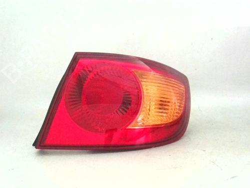 Used Right taillight HYUNDAI ELANTRA III (XD) 2.0 CRDi (113 hp) 24773497