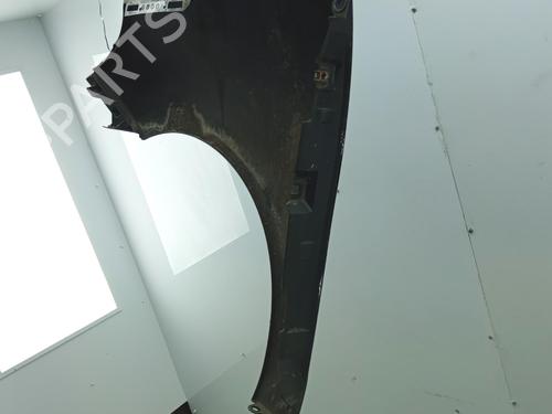 Used Right front fenders Right front fenders 38454638 38454638