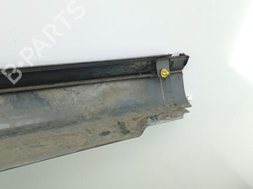 Used Left sideskirt Left sideskirt 37203315 37203315