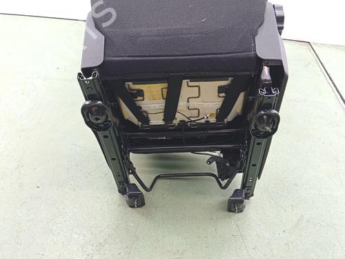 Right front seat FORD TRANSIT COURIER B460 Box Body/MPV 1.0 EcoBoost | BP38526151C16 - Image 6