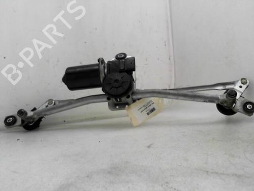 Used Front wiper motor KIA SPORTAGE III (SL) 1.7 CRDi (116 hp) 24775343