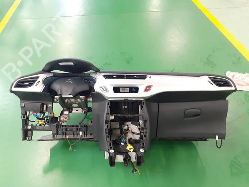 Used Dashboard CITROËN C3 II (SC_) 1.4 HDi 70 (SC8HZC, SC8HR0, SC8HP4) (68 hp) 24786965