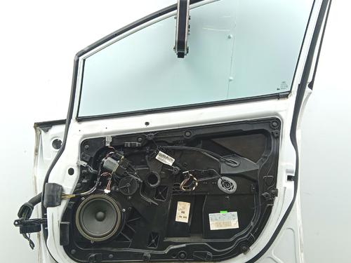 Używane Drzwi przednie prawe Drzwi przednie prawe FORD FIESTA VI (CB1, CCN) 1.4 TDCi (70 hp) 36896679 36896679