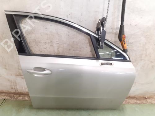 Used Right front door PEUGEOT 508 I (8D_) 2.0 HDi (140 hp) 28908736