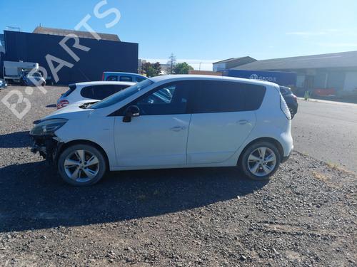 Brugte RENAULT SCÉNIC III (JZ0/1_) 1.5 dCi (JZ02, JZ0R) (95 hp) 4418336