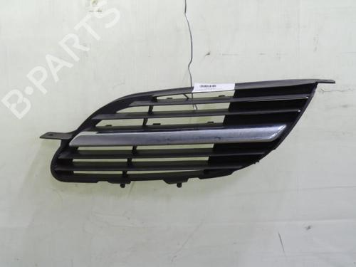 Used Grille NISSAN ALMERA TINO (V10) 2.2 dCi (115 hp) 24776890