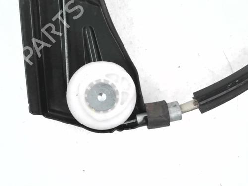 Front right window mechanism MERCEDES-BENZ C-CLASS (W203) C 200 CDI (203.004) | BP24780435C23