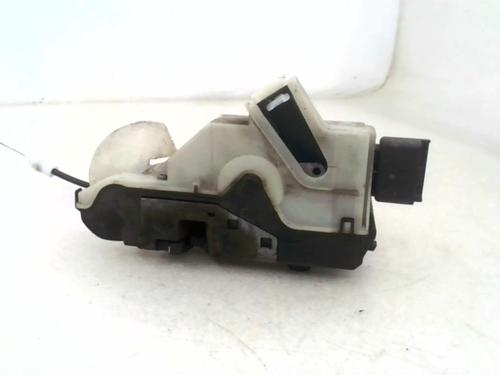 Front left lock PEUGEOT 208 I (CA_, CC_) 1.4 HDi | BP24782528C98