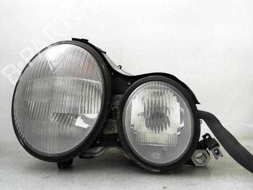 Used Right headlight MERCEDES-BENZ E-CLASS (W210) E 240 (210.061) (170 hp) 24774954