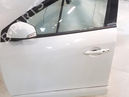 Used Left front door RENAULT MEGANE III Hatchback (BZ0/1_, B3_) 1.5 dCi (BZ09, BZ0D, BZ1W, BZ29, BZ14) (110 hp) 24772992