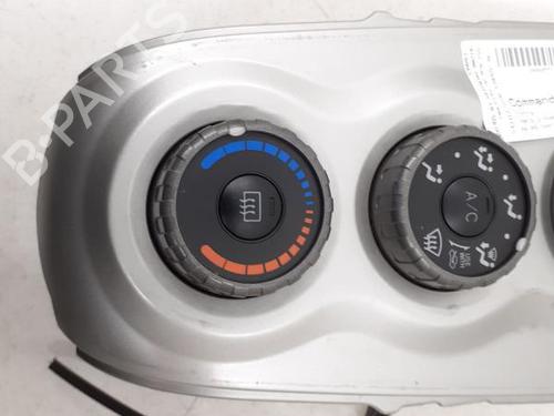 Climate control TOYOTA YARIS (_P9_) 1.0 VVT-i (KSP90_, KSP90R) | BP24782881I5 