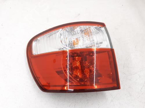 Used Left taillight TOYOTA AVENSIS VERSO (_M2_) 2.0 VVT-i (ACM20_, ACM20R) (150 hp) 24785578