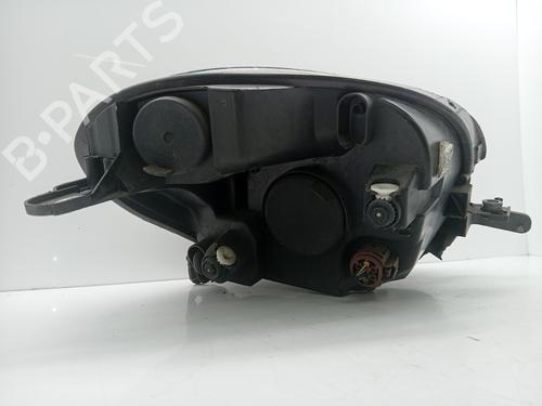 Used Left headlight Left headlight FIAT 500L (351_, 352_) 1.6 D Multijet (199LYD1B) (105 hp) 33990687 33990687