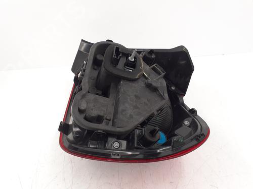 Used Left taillight Left taillight CITROËN C3 III (SX) 1.2 PureTech 82 (83 hp) 32753047 32753047