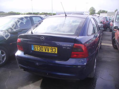 Left front fog light OPEL VECTRA B Hatchback (J96) 2.0 DTI 16V (F68) | BP24773879C30 