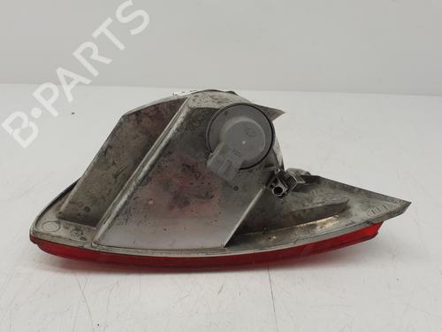 Used Rear fog light Rear fog light RENAULT KADJAR (HA_, HL_) 1.6 dCi 130 (HLA4) (130 hp) 33541197 33541197