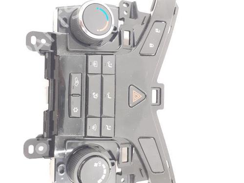 Used Climate control Climate control CHEVROLET CRUZE (J300) 2.0 CDI (125 hp) 24784584 24784584
