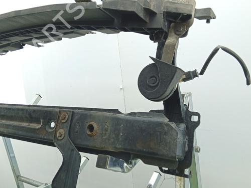 Used Front bumper reinforcement Front bumper reinforcement 38338917 38338917