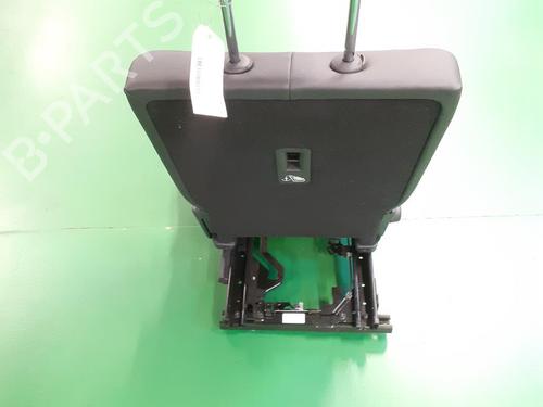 rear-seat-opel-zafira-tourer-c-p12-2011-24793510 main image