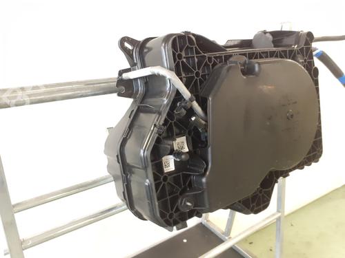 AdBlue-tank RENAULT TRAFIC III Platform/Chassis (EG_) 2.0 dCi 145 (EGML) | BP32705965M85 - Image 6