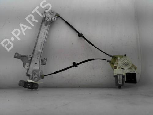 Rudehejsemekanisme Højre bagtil RENAULT MEGANE III Hatchback (BZ0/1_, B3_) 1.5 dCi (86 hp) 24775929