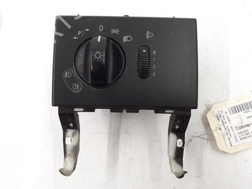 Forlygtekontakt MERCEDES-BENZ VITO / MIXTO Van (W639) 113 CDI (639.601, 639.603, 639.605) (136 hp) 32672567