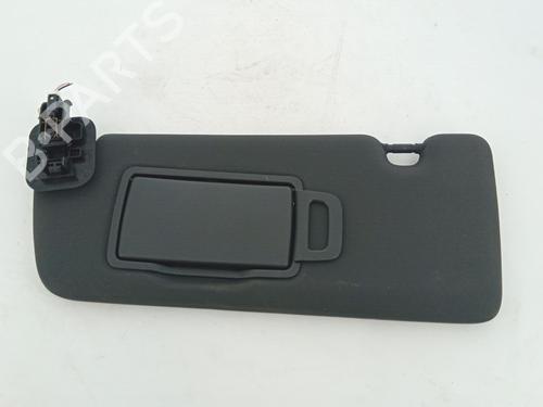 left-sun-visor-renault-megane-e-tech-suv-2021-37742284 main image