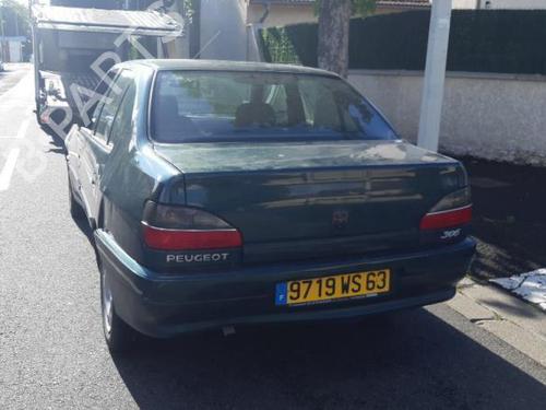 Right taillight PEUGEOT 306 (7B, N3, N5) 1.9 D | BP24780999C35 