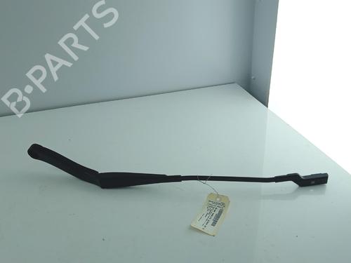 Used Front windshield wiper arm Front windshield wiper arm 37628992 37628992