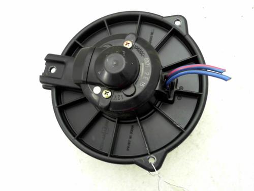 Used Heater blower motor TOYOTA YARIS (_P1_) 1.4 D-4D (NLP10_, NLP10R) (75 hp) 24776886
