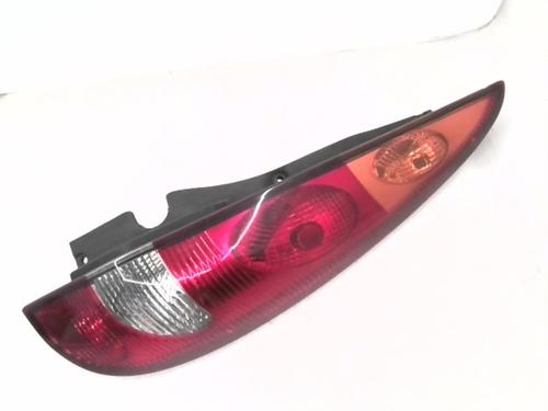 Used Right taillight NISSAN ALMERA TINO (V10) [1998-2006]  24773520