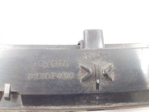 third-brake-light-toyota-c-hr-_x1_-2016-31009997 main image