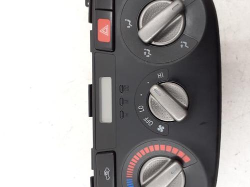Commande Chauffage TOYOTA RAV 4 II (_A2_) 2.0 4WD (ACA21, ACA20) (150 hp) 24782425