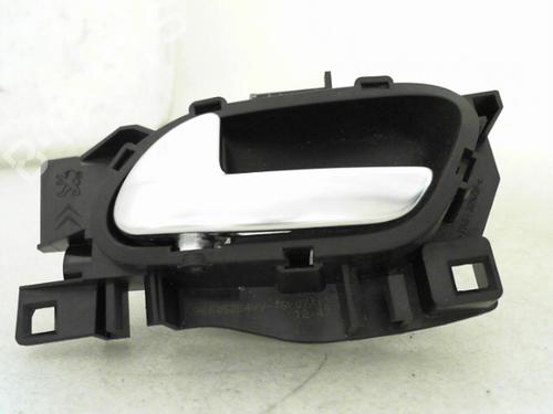 Used Front left interior door handle PEUGEOT 208 I (CA_, CC_) 1.6 HDi (92 hp) 24776047