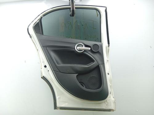 Used Left rear door Left rear door 39086075 39086075