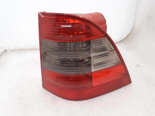 Used Right taillight MERCEDES-BENZ M-CLASS (W163) ML 270 CDI (163.113) (163 hp) 24792254