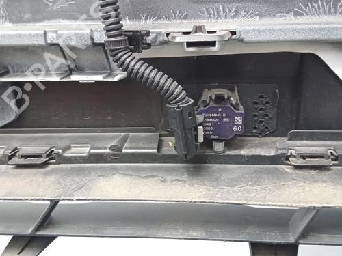 Used Front bumper Front bumper RENAULT TRAFIC III Van (FG_) [2014-2026] 36520598 36520598