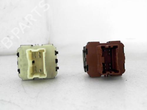 Used Switch Switch RENAULT ZOE (BFM_) ZOE (88 hp) 24778461 24778461