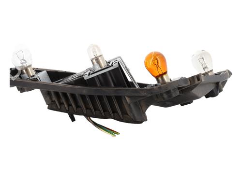 Used Lamp holder Lamp holder PEUGEOT 207 (WA_, WC_) 1.4 HDi (68 hp) 35810659 35810659