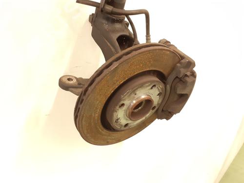Right front steering knuckle CITROËN C3 III (SX) 1.2 THP 110 (SXHNPS, SXHNZT, SXHNZ6) | BP24802938M26 