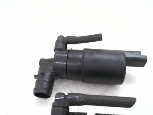 Used Washer pump Washer pump PEUGEOT 107 (PM_, PN_) 1.0 (68 hp) 24781264 24781264