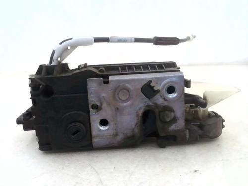 Front left lock PEUGEOT 208 I (CA_, CC_) 1.4 HDi | BP24782528C98
