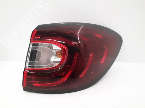 Feu arrière droit RENAULT CAPTUR I (J5_, H5_) 1.5 dCi 90 (J5N4, J5M5, J5MW, J5M6, J5AL, J5AJ) (90 hp) 30095741